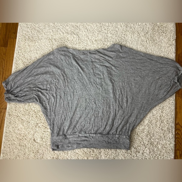 Women's Size Medium Max Studio Top NWT - Picture 2 of 9